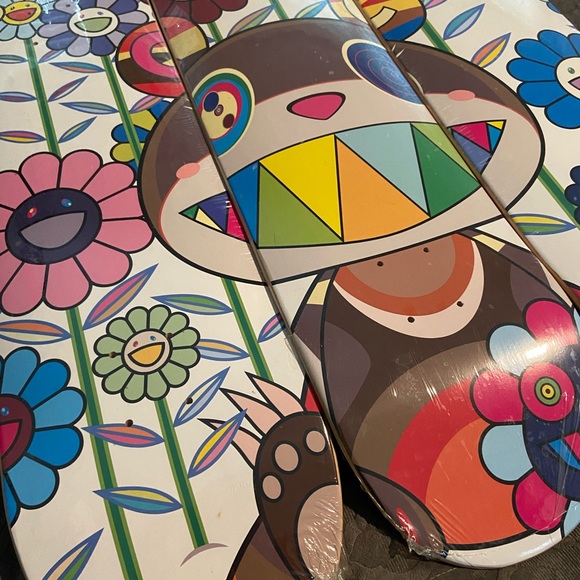 *NWT* Takashi Murakami × ComplexCon Eden
Skateboard Deck (Set of 3) *Deadstock* - Picture 7 of 13